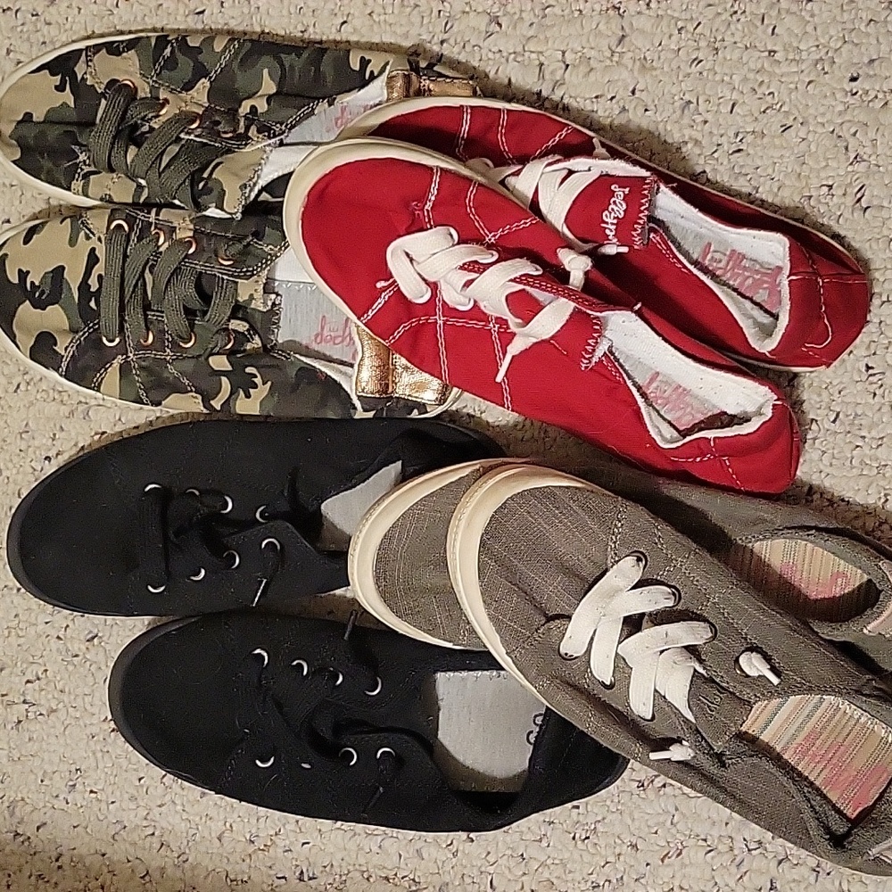 4 Pairs Womens No Tie Shoes 8.5